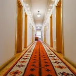 منتجع ناتاليرا راذما Razëm