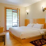 Natyral Razma Feriested 4*