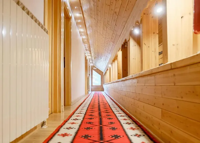 Natyral Razma Θέρετρο 4*