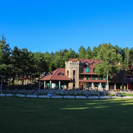 Natyral Razma Üdülőközpont Razëm