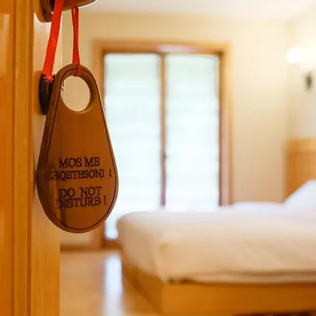 Üdülőközpont Natyral Razma 4*