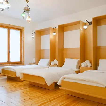 Üdülőközpont Natyral Razma 4*