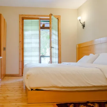 Natyral Razma Resort