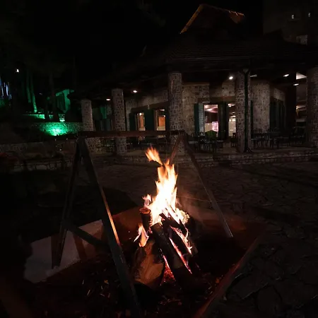 Natyral Razma 4* Razem