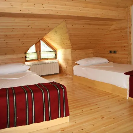 Üdülőközpont Natyral Razma 4*