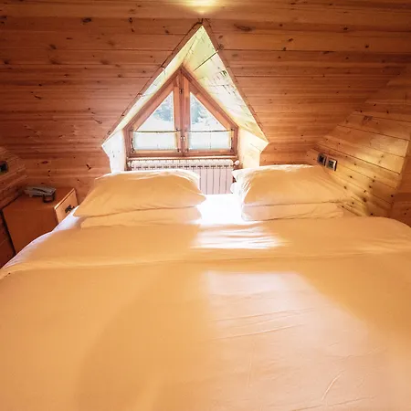 Üdülőközpont Natyral Razma