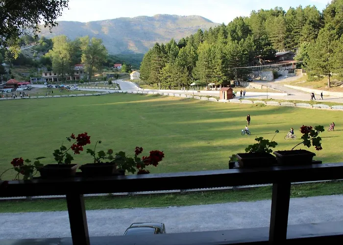 Natyral Razma Resort